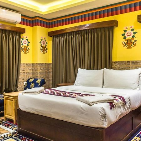 White Dragon Hotel Punakha Bagian luar foto
